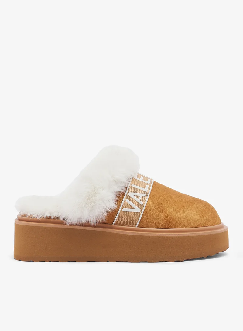 Fur Detail Logo Sliders